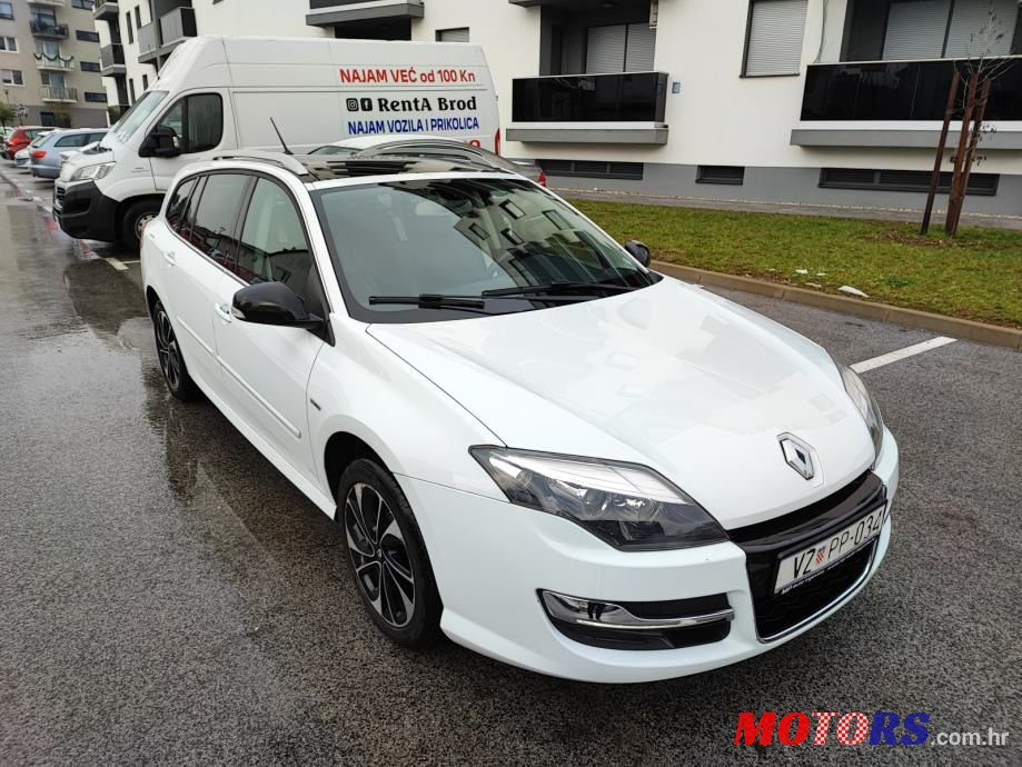 2015' Renault Laguna Grandtour photo #1