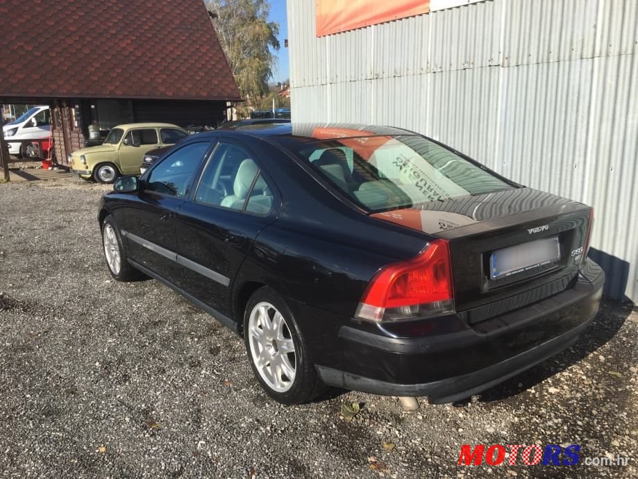 2003' Volvo S60 D5 photo #5