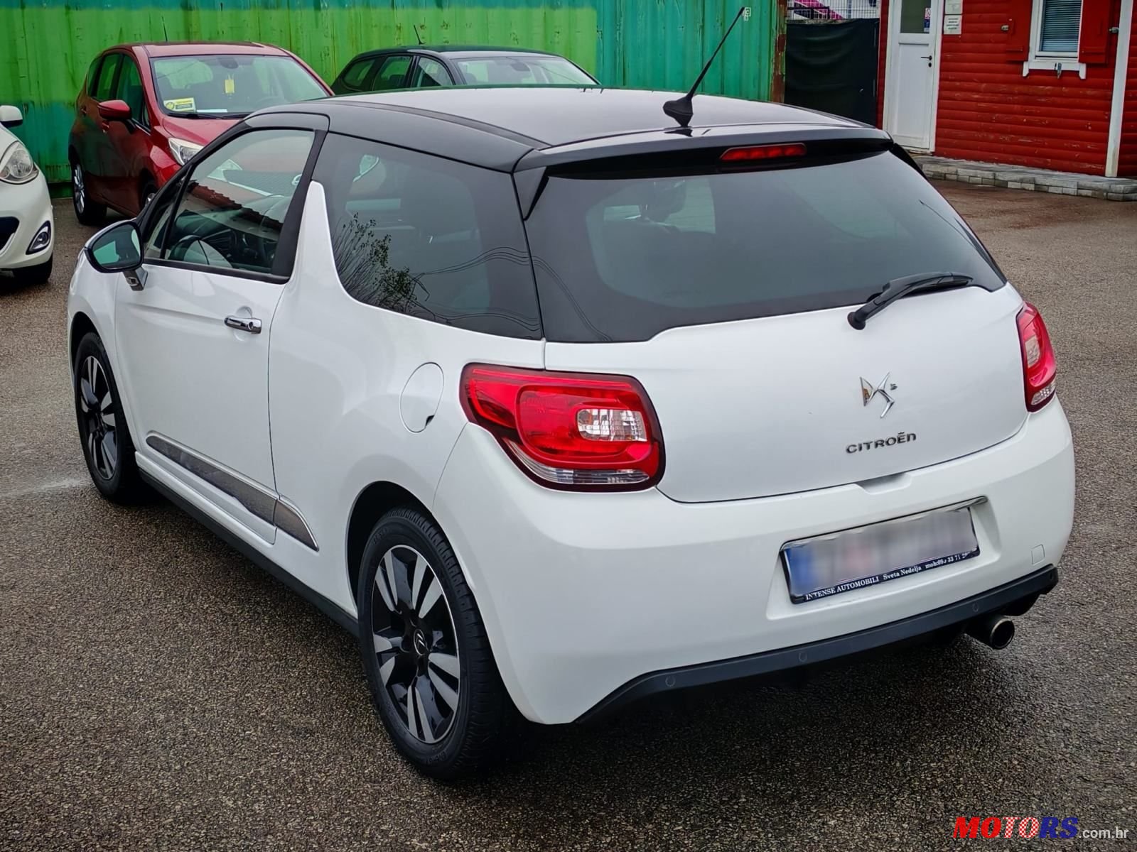 2013' Citroen DS3 1,2 Vti photo #6