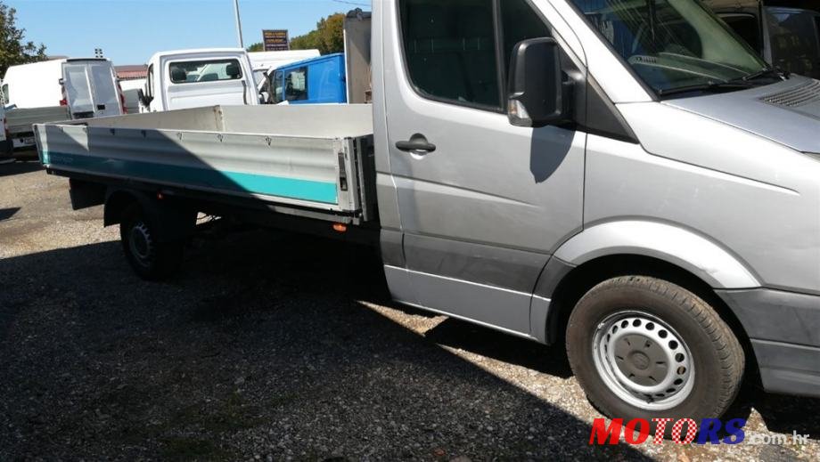 2010' Volkswagen Crafter photo #1