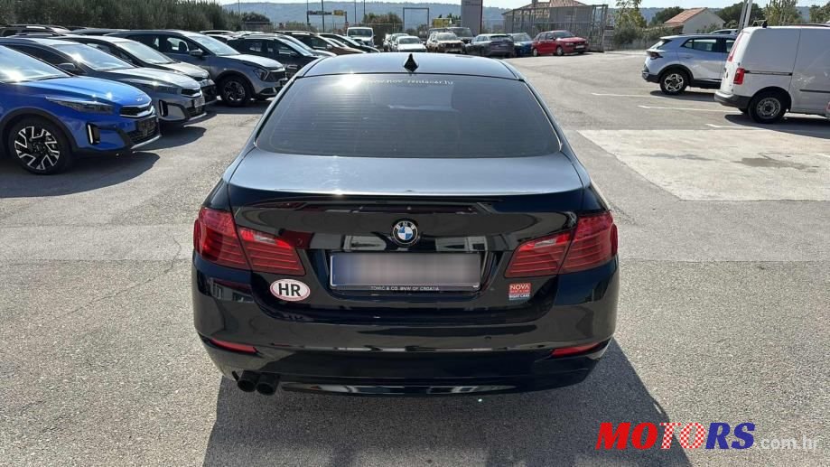 2016' BMW Serija 5 520D All-In-5 photo #5