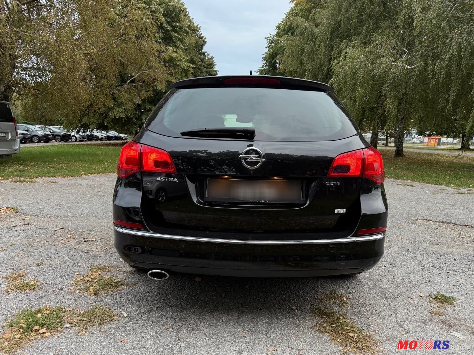 2013' Opel Astra Karavan photo #4