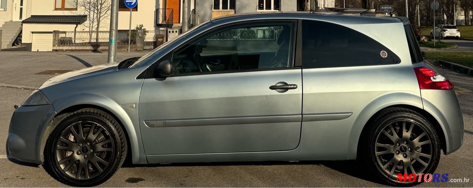 2005' Renault Megane Sport 2,0 16V Turbo photo #2