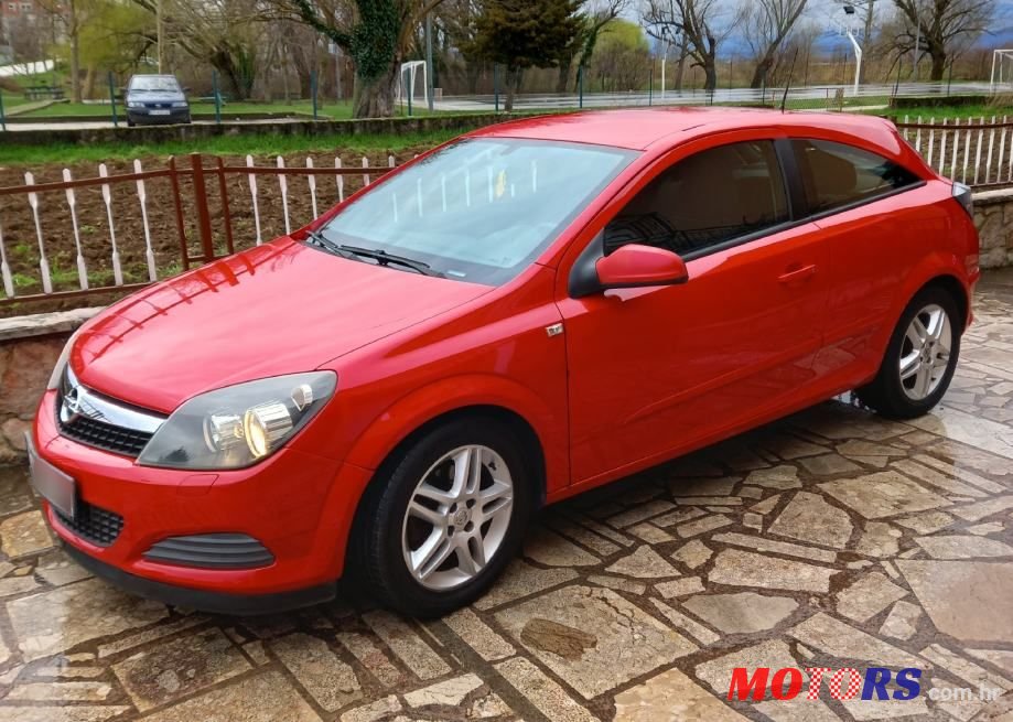 2007' Opel Astra 1.4 16V photo #2