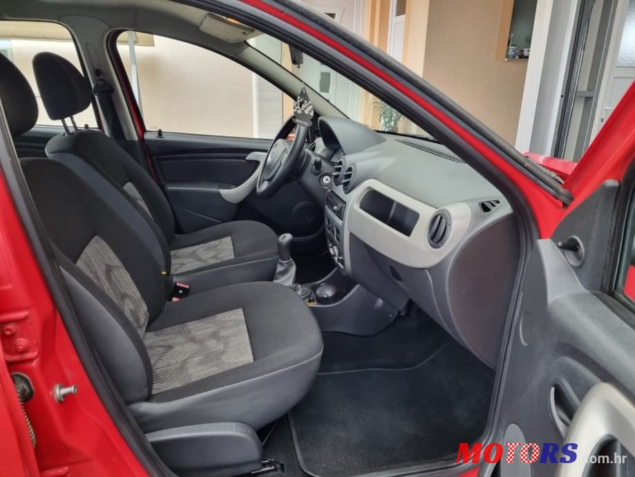 2010' Dacia Sandero 1.4 I photo #6