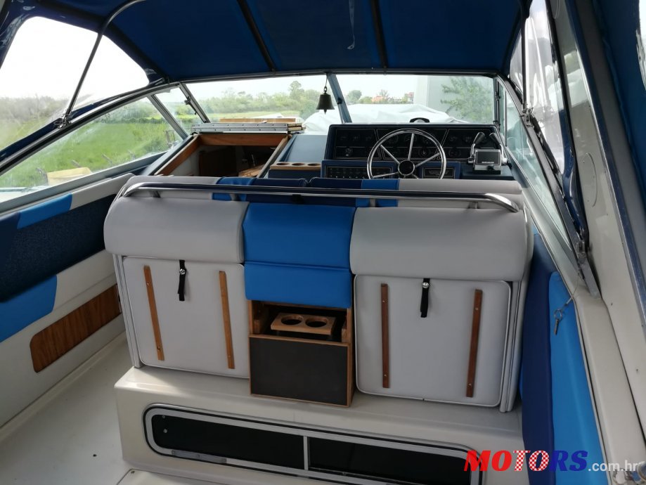 1987' Sea Ray Sundancer 285 photo #2