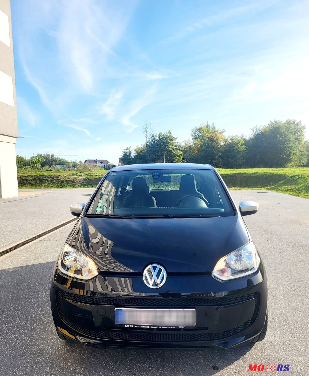 2015' Volkswagen Up! 1,0 Up! photo #2