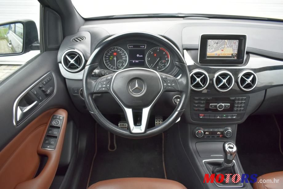 2013' Mercedes-Benz B-Klasa photo #4