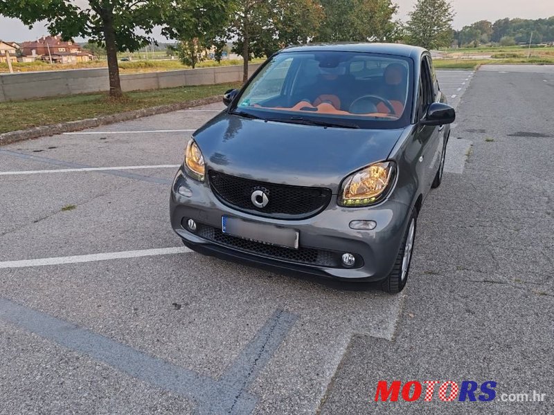 2015' Smart Forfour 1.0 Benzin photo #1