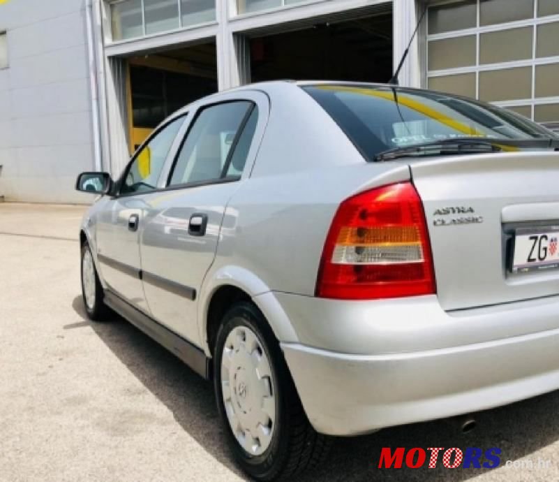 2007' Opel Astra 1,4 16V photo #2