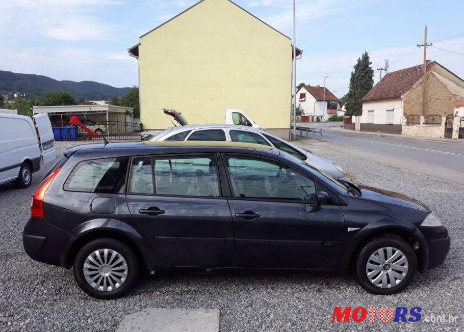 2006' Renault Megane Grandtour photo #1