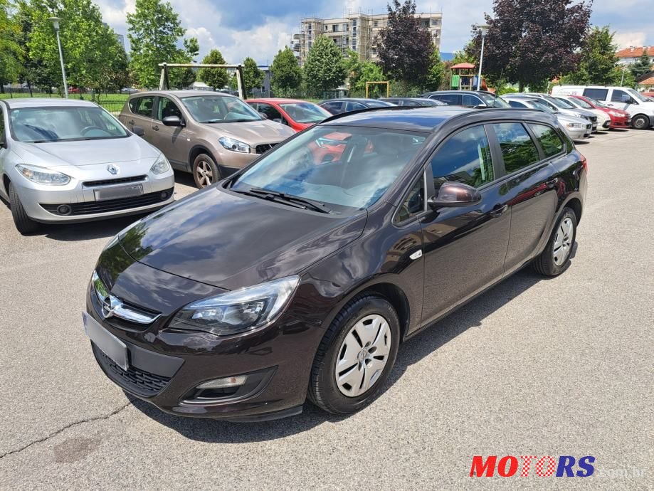 2015' Opel Astra Karavan photo #1
