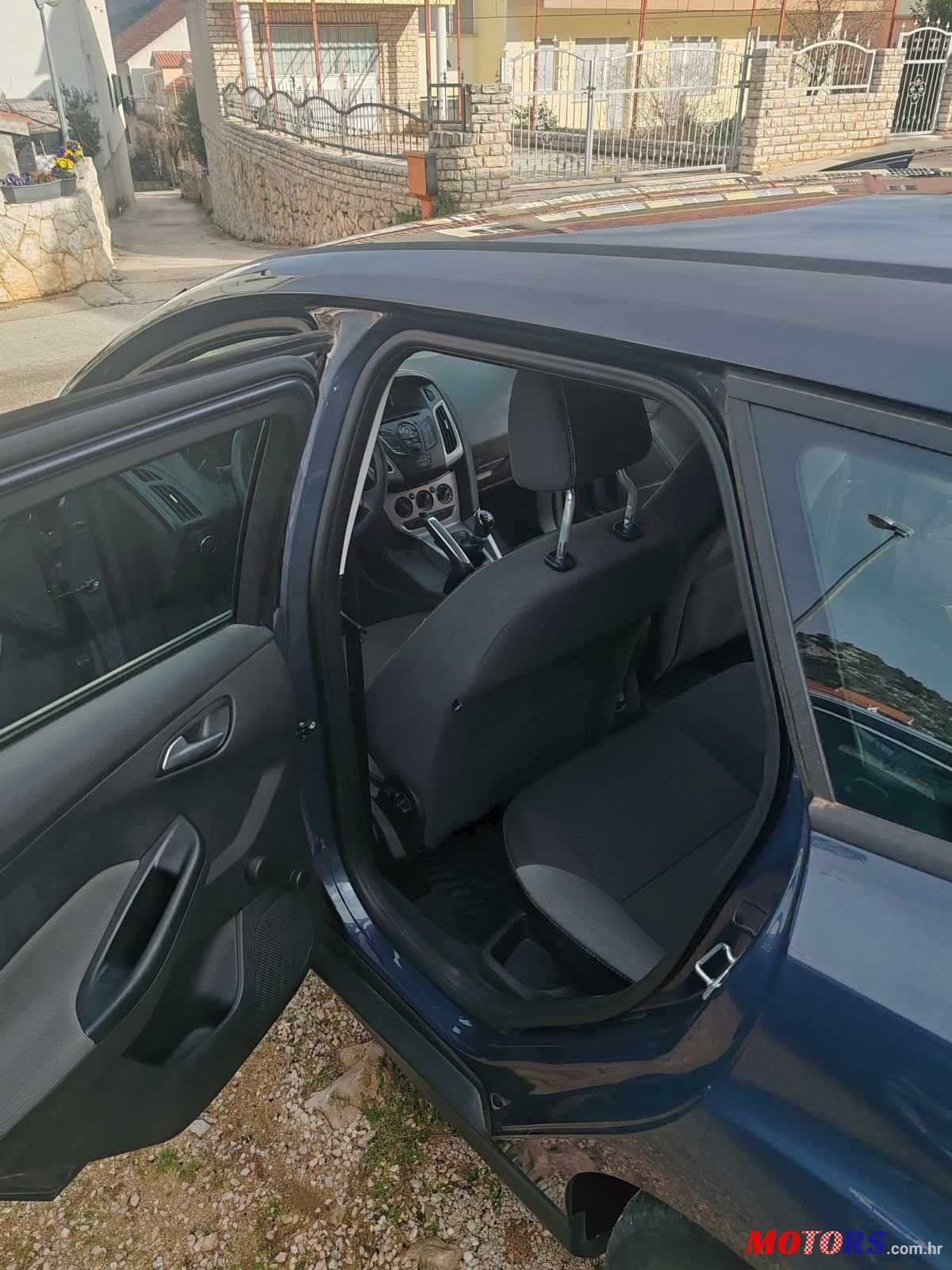 2013' Ford Focus Karavan photo #5