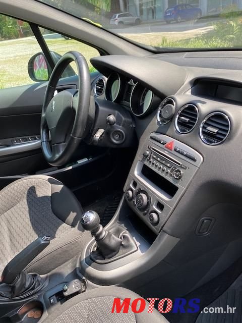 2009' Peugeot 308 Sw photo #6