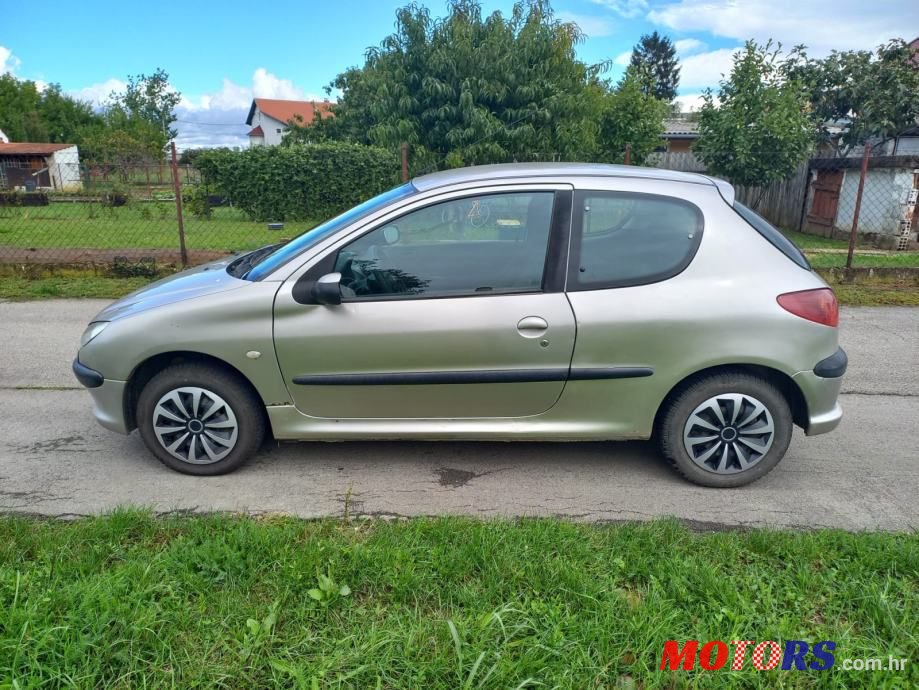2004' Peugeot 206 photo #4