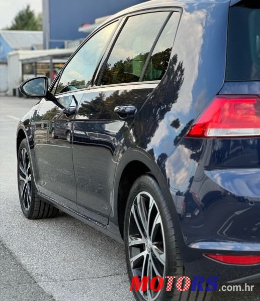 2015' Volkswagen Golf VII 2,0 Tdi Bmt photo #5