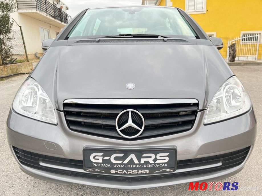 2012' Mercedes-Benz A-Klasa photo #2