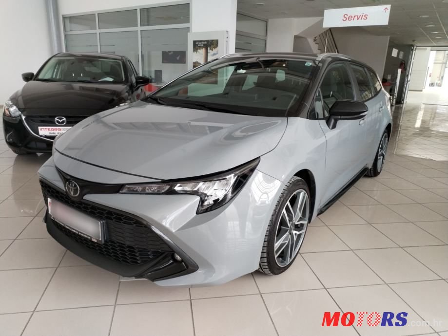 2022' Toyota Corolla 1,2 Turbo photo #1