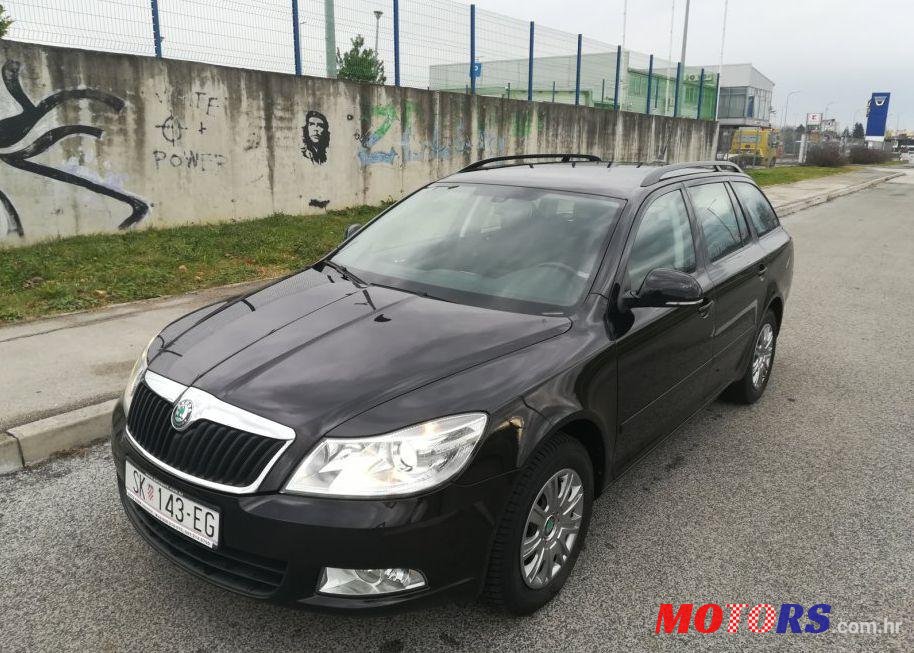 2012' Skoda Octavia Combi 1,6 Tdi photo #1