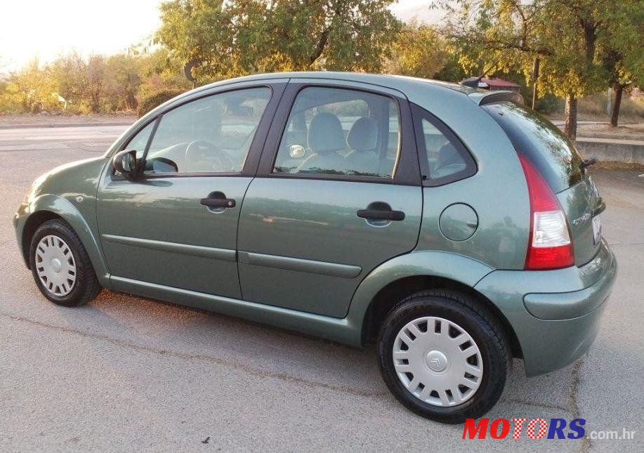 2007' Citroen C3 1,4 Hdi Sx photo #2