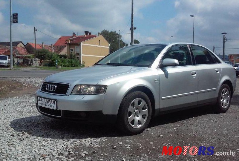 2001' Audi A4 1,9 TDI photo #1