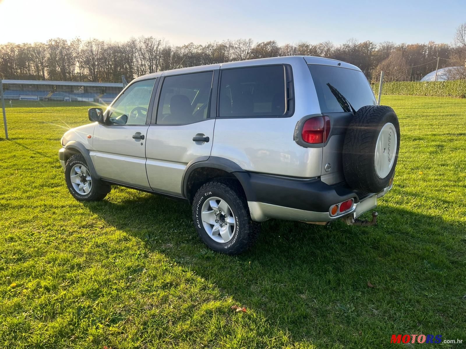 2004' Nissan Terrano 2,7 Tdi Sport photo #5