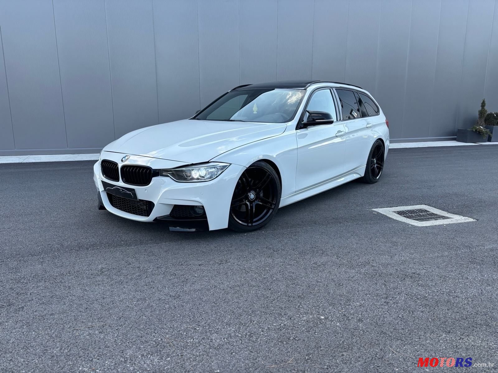 2015' BMW Serija 3 320D photo #1