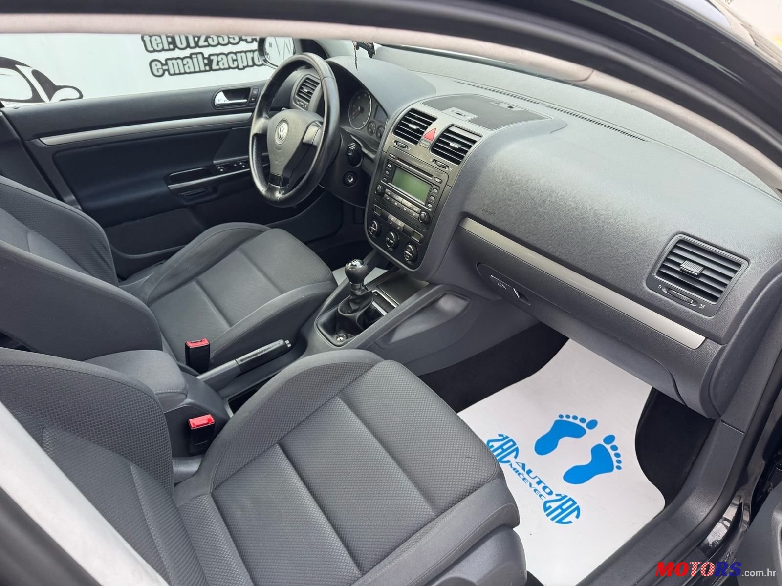 2005' Volkswagen Golf V 1,9 Tdi photo #3