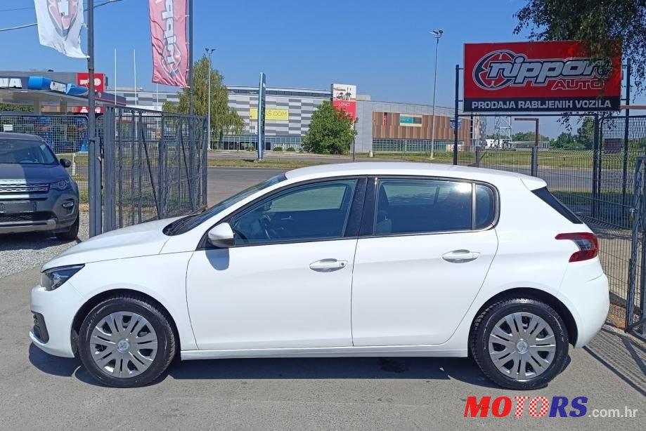 2018' Peugeot 308 photo #3