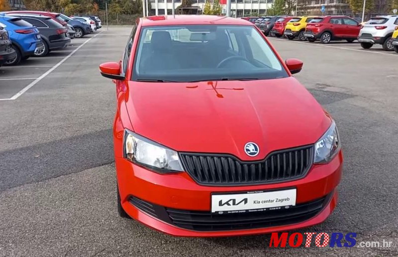 2015' Skoda Fabia photo #4