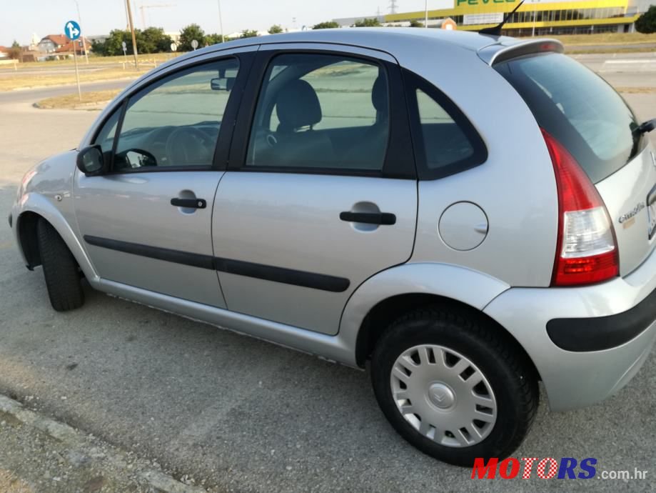 2005' Citroen C3 1,1 I Sx photo #2