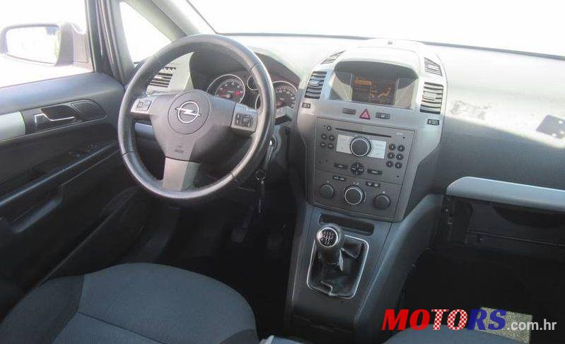 2006' Opel Zafira 1,6 photo #1