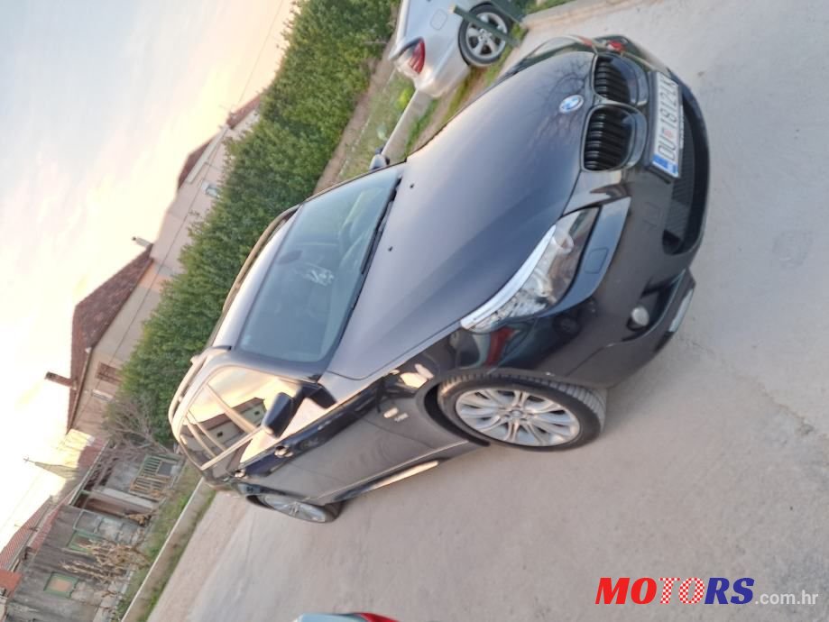 2008' BMW Serija 5 Touring 530Xd photo #1