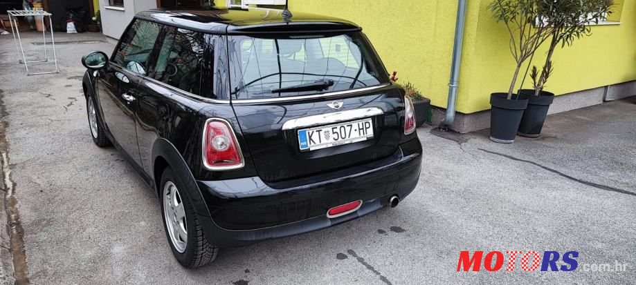 2009' MINI One 1.4 photo #5