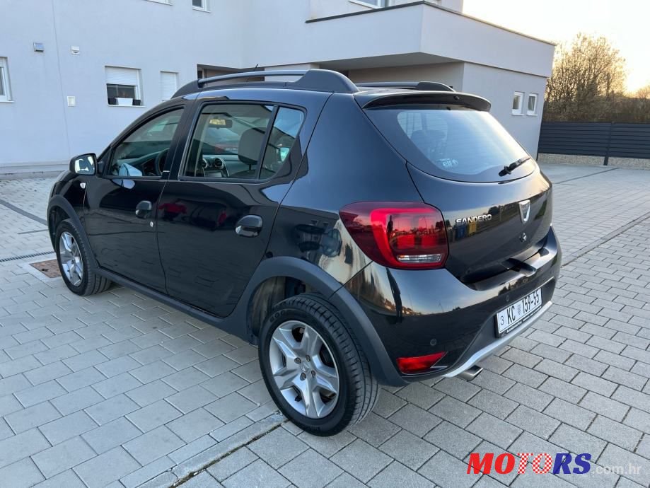 2018' Dacia Sandero photo #3