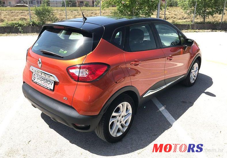 2015' Renault Captur Dci 90 photo #2