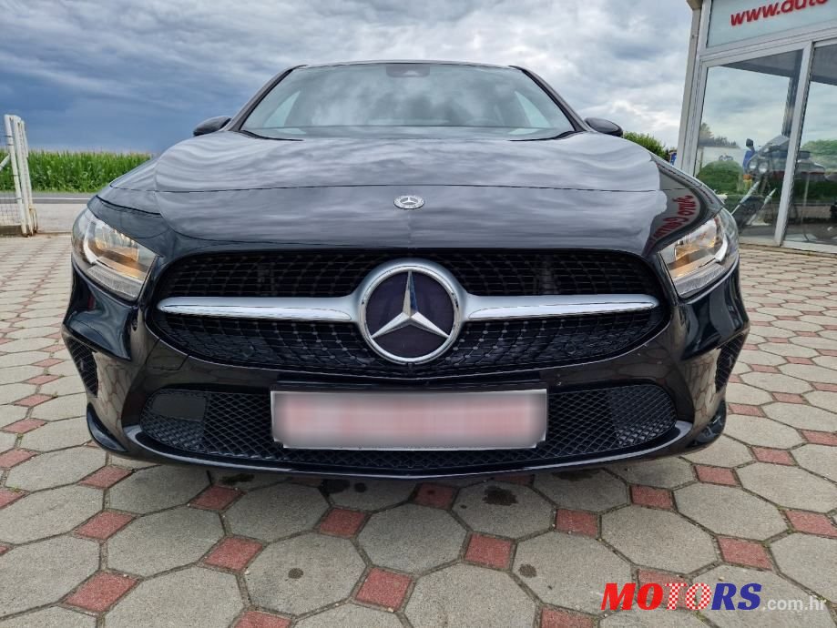 2019' Mercedes-Benz A-Klasa 180 D photo #2