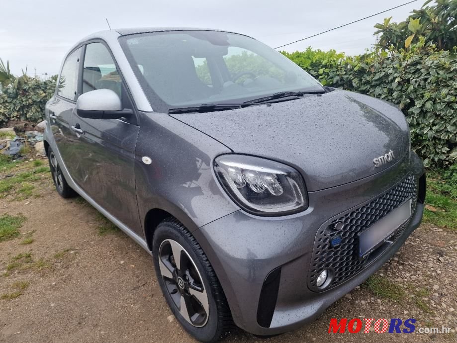 2021' Smart Forfour Eq photo #1