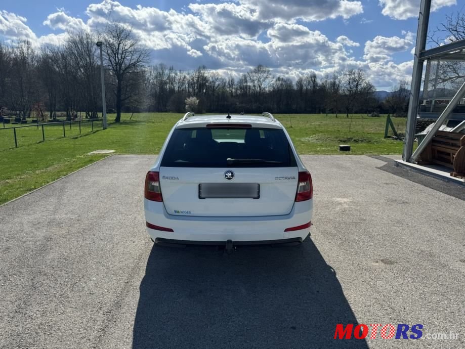 2015' Skoda Octavia Combi photo #4