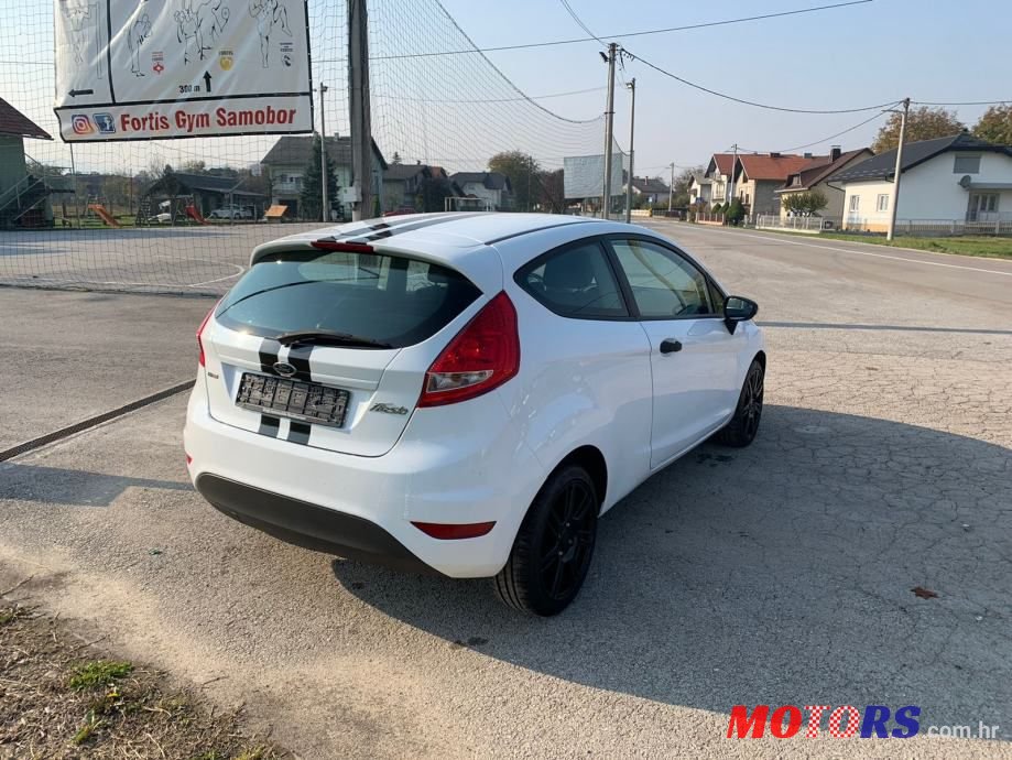 2010' Ford Fiesta 1,4 photo #5