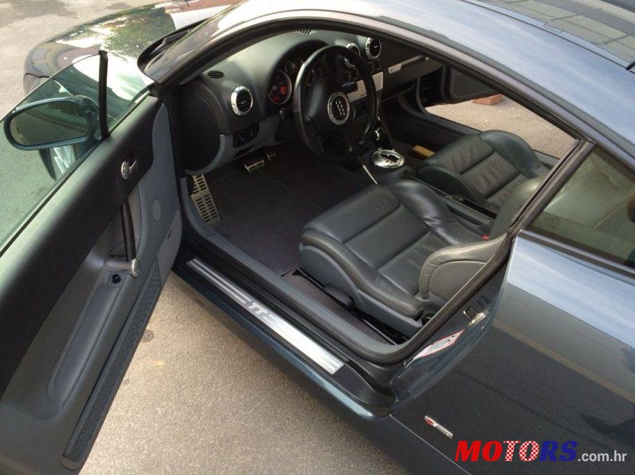 2003' Audi TT 3.2 photo #1