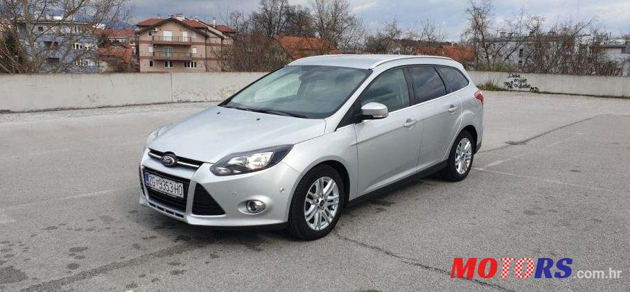 2013' Ford Focus Karavan photo #1