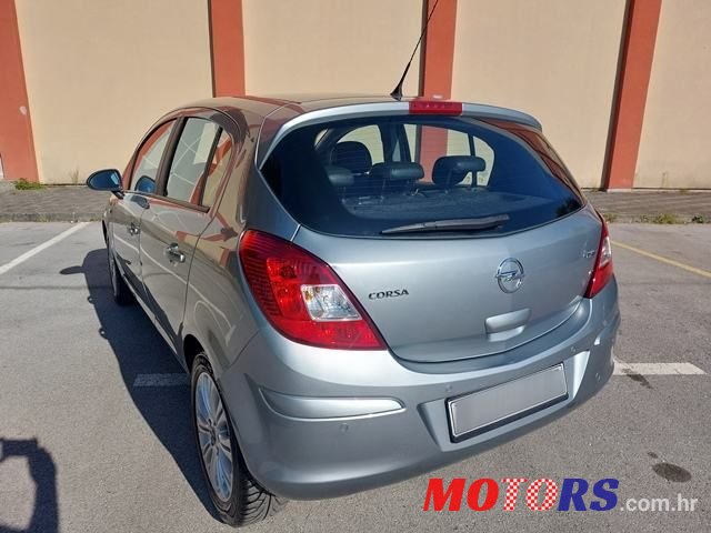 2012' Opel Corsa 1.7 Cdti Sport photo #4