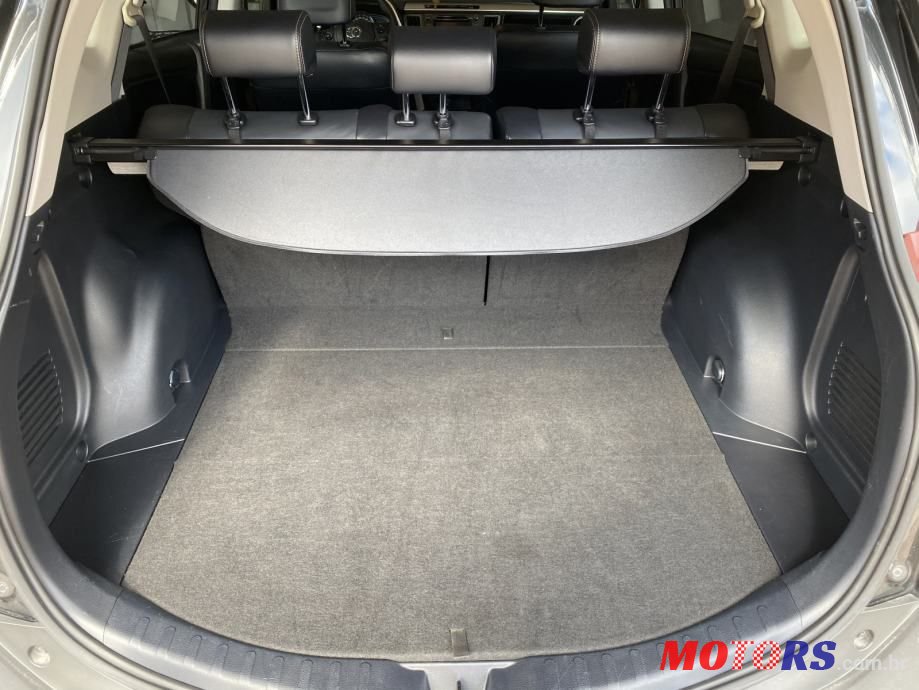 2013' Toyota RAV4 photo #4