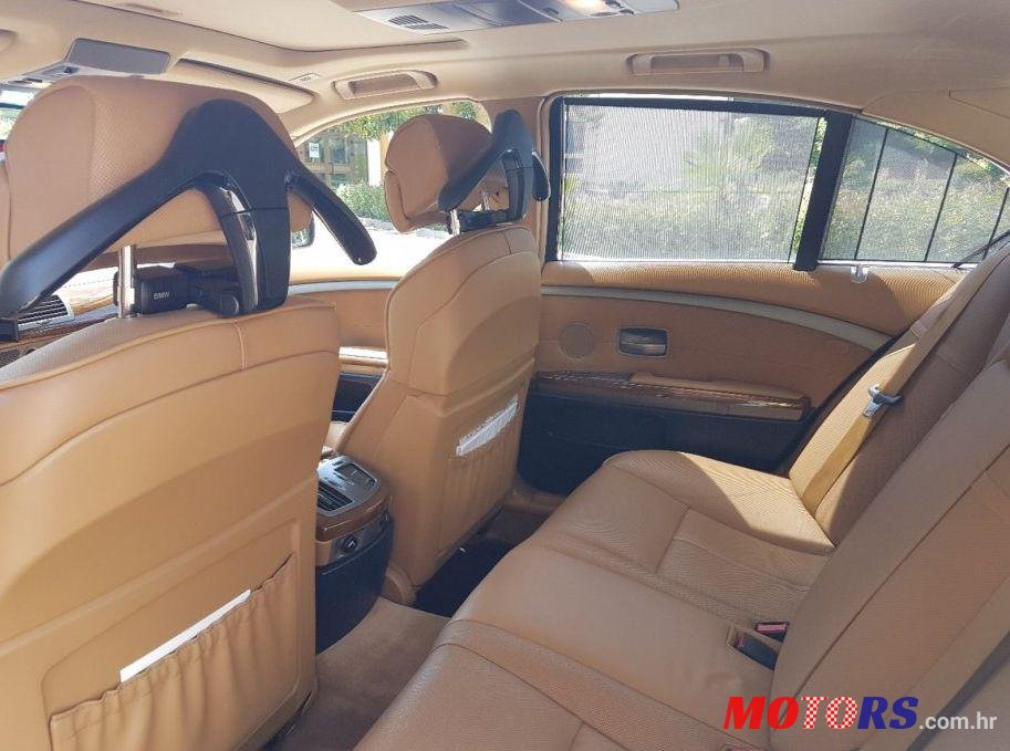 2004' BMW Serija 7 745I photo #1