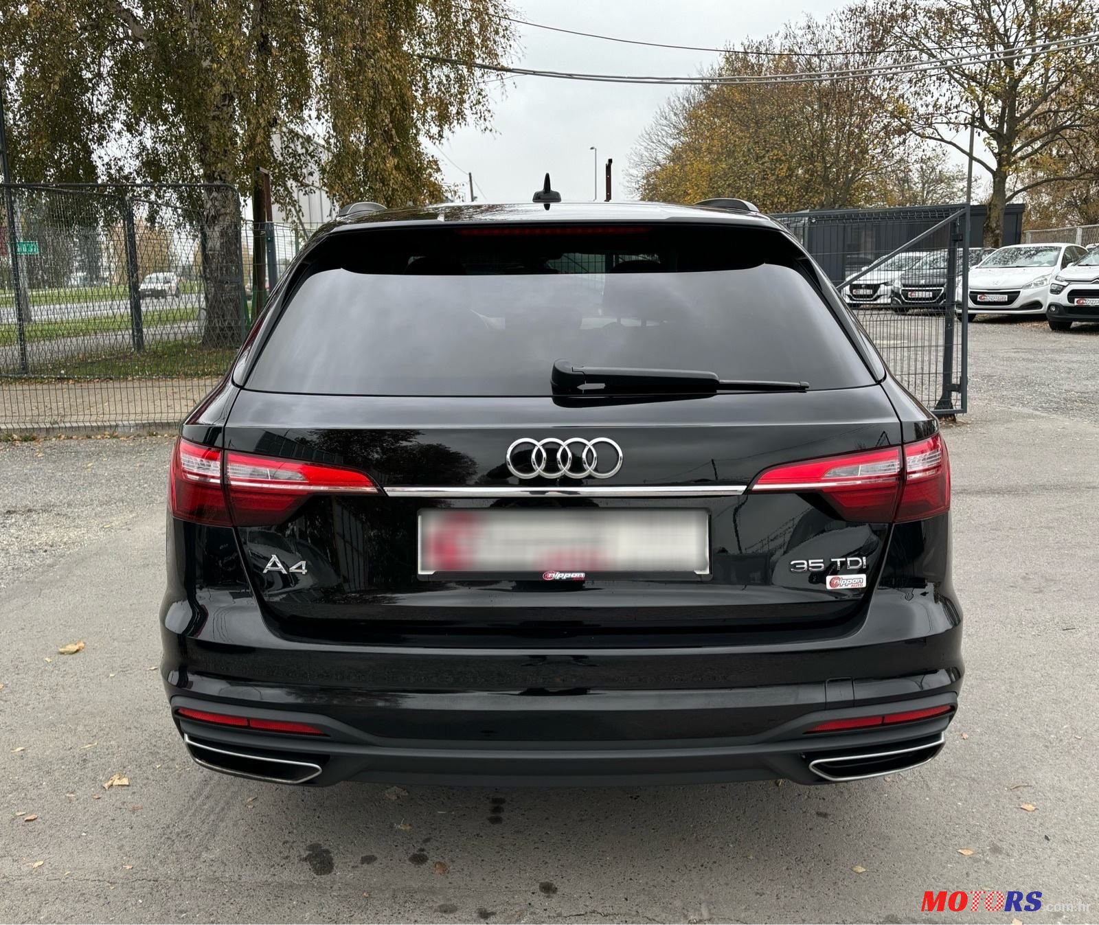 2019' Audi A4 Avant photo #5