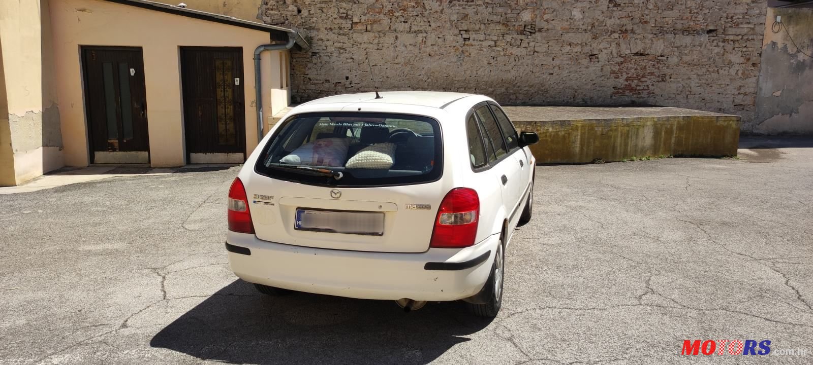 1999' Mazda 323 F 1,3 I photo #4