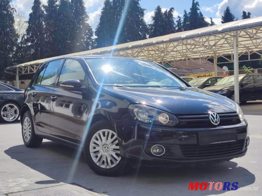 2009' Volkswagen Golf 6 1,6 Tdi photo #1