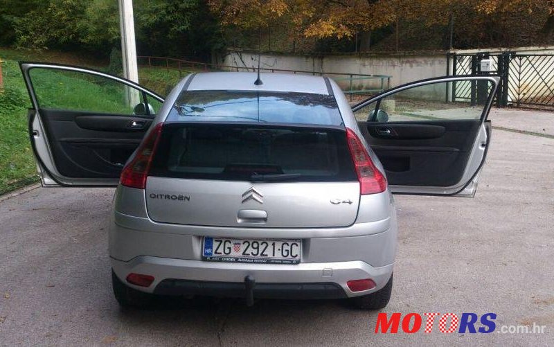 2008' Citroen C4 1,6 Hdi 16V photo #1