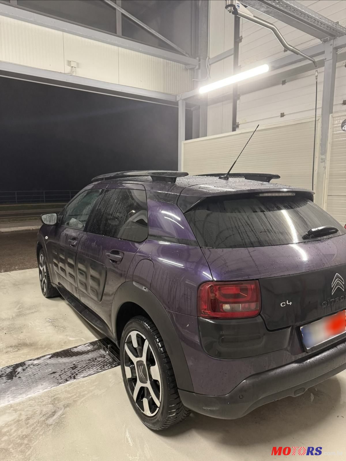 2016' Citroen C4 Cactus 1,2 Vti photo #5